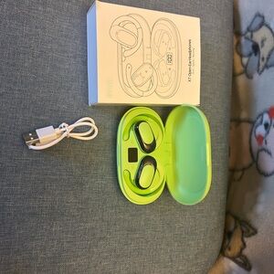 Green Wireless Earbuds with Charging Case